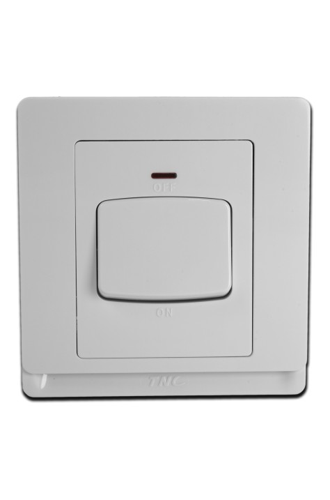 КЛЮЧ УРЕДЕН TNC 45А 250V Q6245L БЯЛ